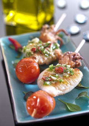 小イカ串焼きのにんにくとパセリソース-レシピのメイン写真
