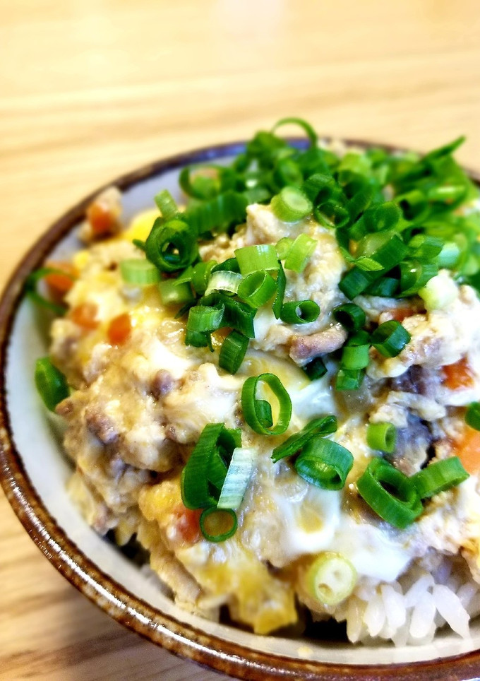 挽肉ストックで簡単♪親子丼風⭐卵とじ丼-レシピのメイン写真