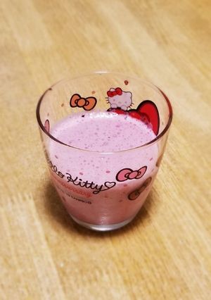 ミックスベリーミルク-レシピのメイン写真
