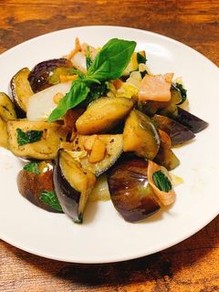 茄子のバジル炒め-レシピのメイン写真