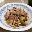 ダッチオーブンで☆豚バラとネギの蒸し焼き