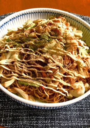 簡単♪焼きそばの風味&コク増し☆魚粉マヨ-レシピのメイン写真