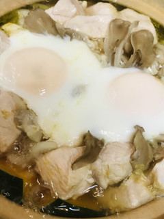 固形お鍋の素●鶏肉&目玉のせ鍋焼きうどん-レシピのメイン写真