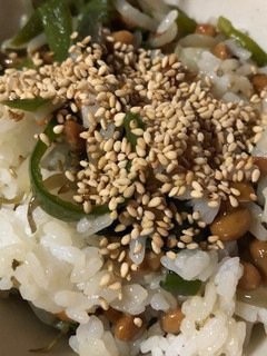 納豆とピーマンの混ぜご飯-レシピのメイン写真