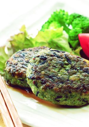 桑抹茶入り♪豆腐ハンバーグ-レシピのメイン写真