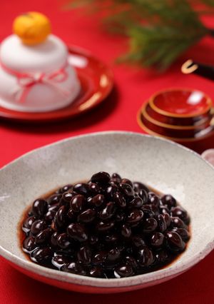 おせちに♪ふっくらツヤツヤ黒豆煮-レシピのメイン写真