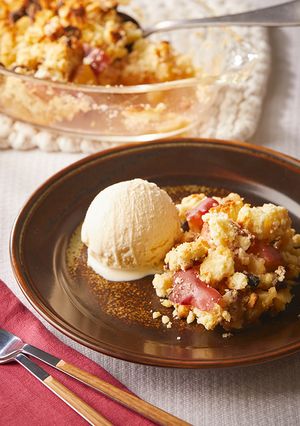 アップルクランブル アイスクリーム添え-レシピのメイン写真