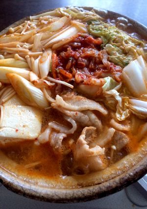 小鍋でひとりキムチ鍋＆雑炊♪プチッと鍋で-レシピのメイン写真