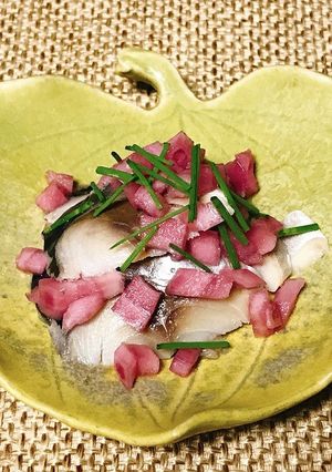 しめ鯖の紫玉ねぎ酢漬け和え　-レシピのメイン写真