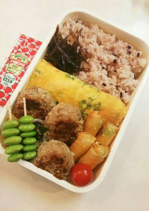お弁当(10/23)チーズと枝豆の春巻き-レシピのメイン写真