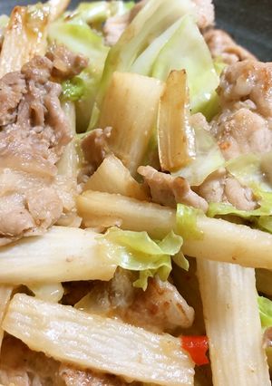 長いもと豚肉のピリ辛炒め-レシピのメイン写真