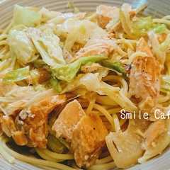 รูปของ 味噌風味♪鮭とキャベツのクリームパスタ☆