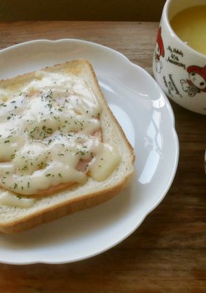 ハムチーズトーストのあさごはん♪-レシピのメイン写真