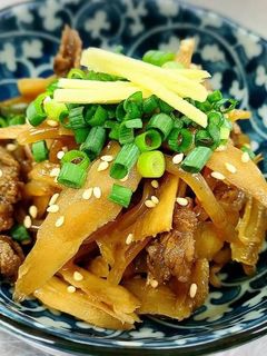 牛モモ肉とゴボウの炒め煮-レシピのメイン写真