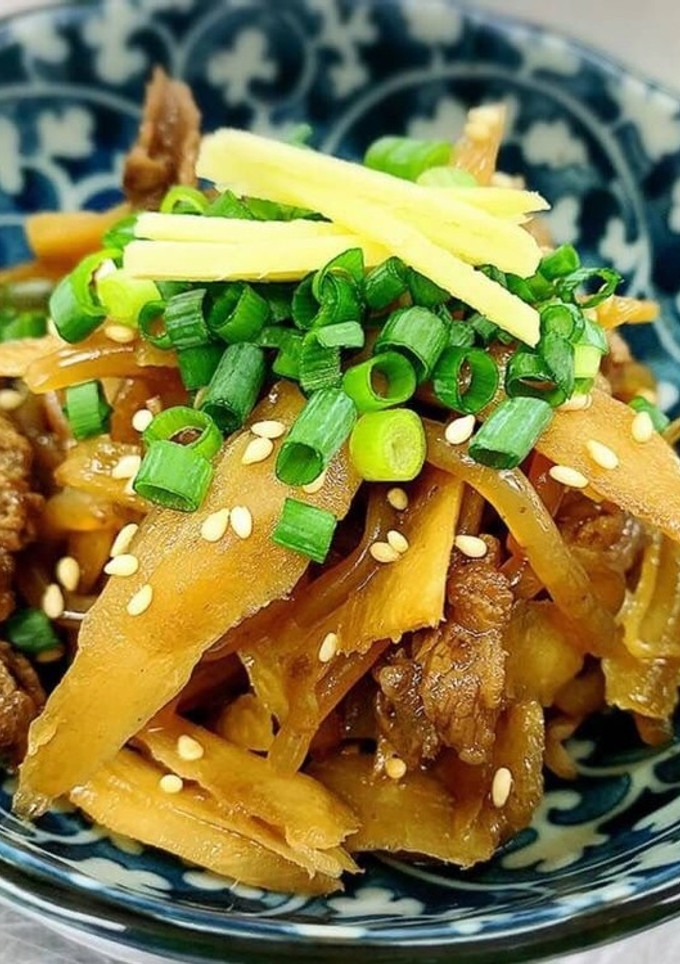 牛モモ肉とゴボウの炒め煮-レシピのメイン写真