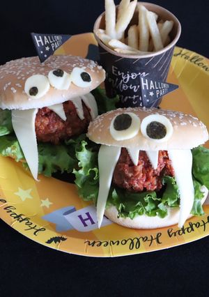 ★ハロウインモンスターのハンバーガー★-レシピのメイン写真