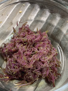 菊の花の酢の物(下茹で〜三杯酢和え)-レシピのメイン写真