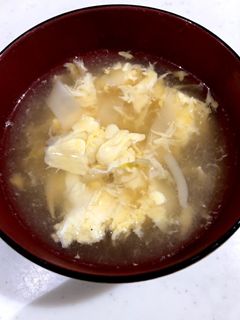 余った餃子の皮で簡単もやしスープ!-レシピのメイン写真