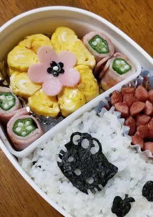 遠足のお弁当 お花畑イメージ-レシピのメイン写真