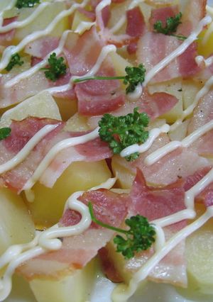 レンジで簡単美味！ポテトonベーコン♪-レシピのメイン写真