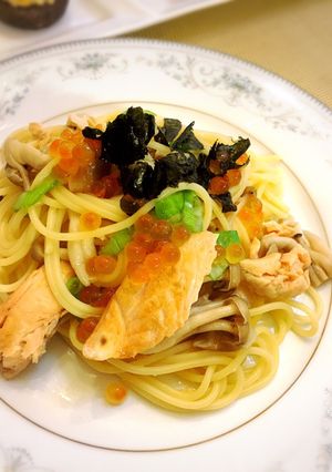 鮭といくらのガーリックバター醤油パスタ-レシピのメイン写真