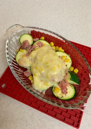 ズッキーニとベーコンとコーンチーズ焼き-レシピのメイン写真