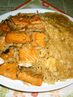 サーモンの炊き込みご飯+とろろのカフェ丼-レシピのメイン写真