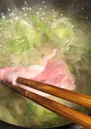つけダレ不要！味付き出汁の葱しゃぶしゃぶ-レシピのメイン写真