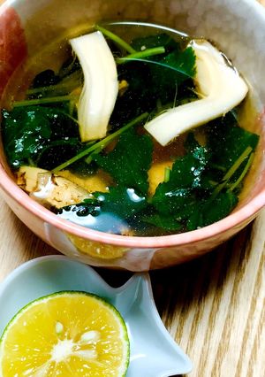 麺つゆで作る☆松茸の土瓶蒸し風スープ♪-レシピのメイン写真
