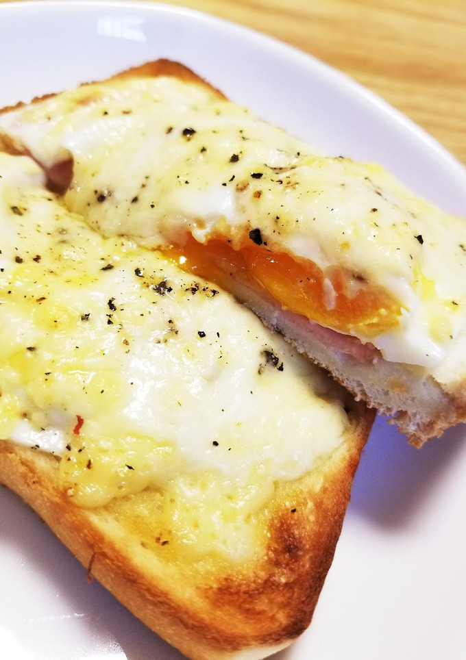 目玉焼きで簡単朝食⭐ハムエッグトースト-レシピのメイン写真