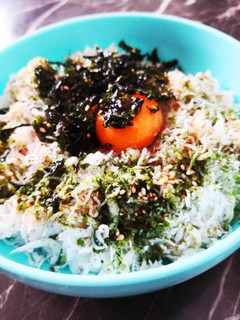 ゴマ香る♪シラス丼-レシピのメイン写真