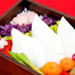 รูปของ お弁当に純白のおかず　イカの塩焼き