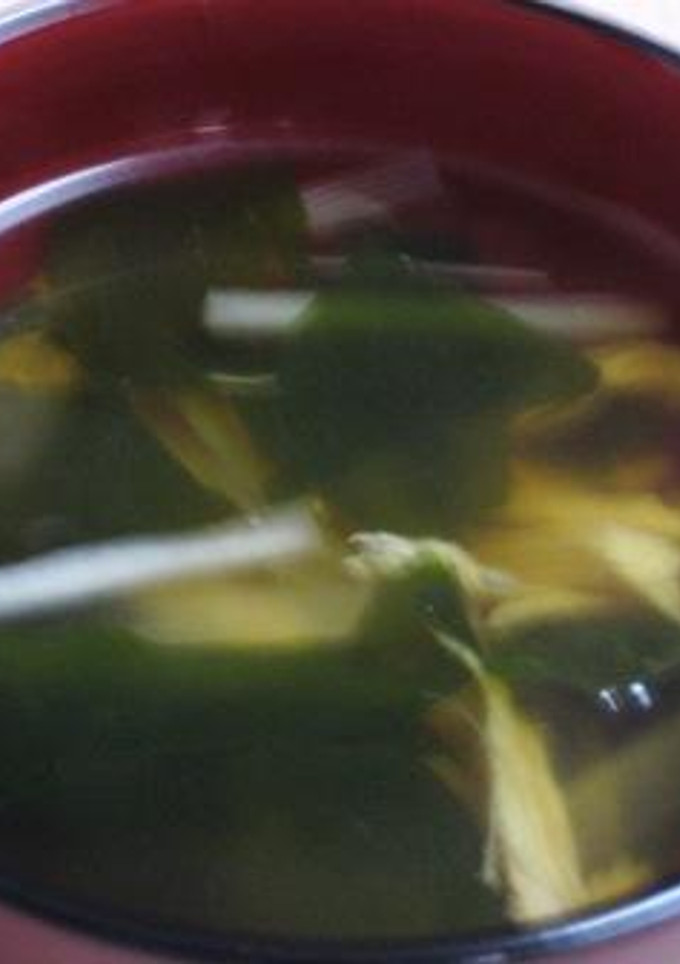 蒸し鶏とわかめのスープ♫♬♫-レシピのメイン写真