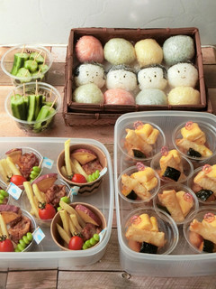 カラフルおにぎりの運動会弁当♪-レシピのメイン写真