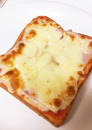 超簡単！ピザトースト-レシピのメイン写真