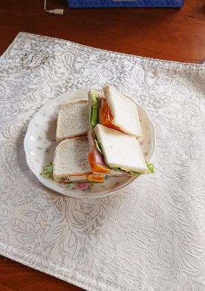 レンジで作った目玉焼きのサンドイッチです-レシピのメイン写真