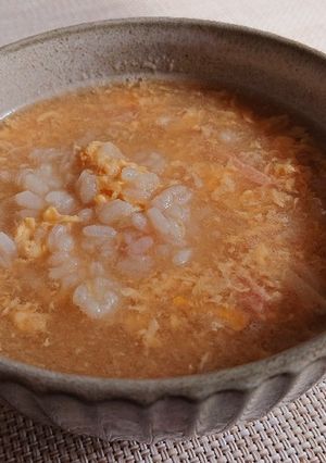 簡単!カニカマと卵の雑炊-レシピのメイン写真