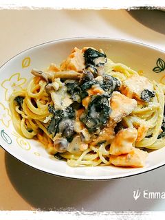 鮭とほうれん草のクリームパスタ-レシピのメイン写真