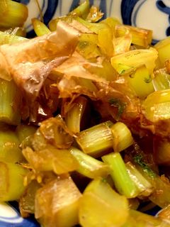 大根を無駄なく!大根の葉のごま油炒め*-レシピのメイン写真
