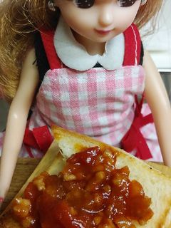 リカちゃん♡オープンミートソーストースト-レシピのメイン写真