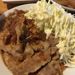 รูปของ 豚肉のニンニクおろし玉ねぎダレ☆