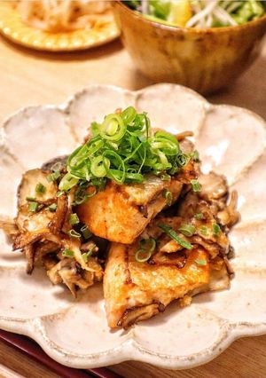 秋鮭と舞茸の明太マヨ醤油-レシピのメイン写真