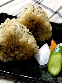 残りご飯は焼きおにぎり(冷凍保存)-レシピのメイン写真