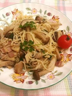 きのこパスタ(いろいろきのこの蒸し煮)-レシピのメイン写真