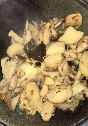 鶏ささみと茸のハニーチーズマスタード煮-レシピのメイン写真