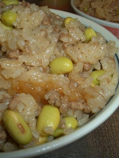 マジうま✿枝豆のそぼろ炊き込みご飯✿-レシピのメイン写真