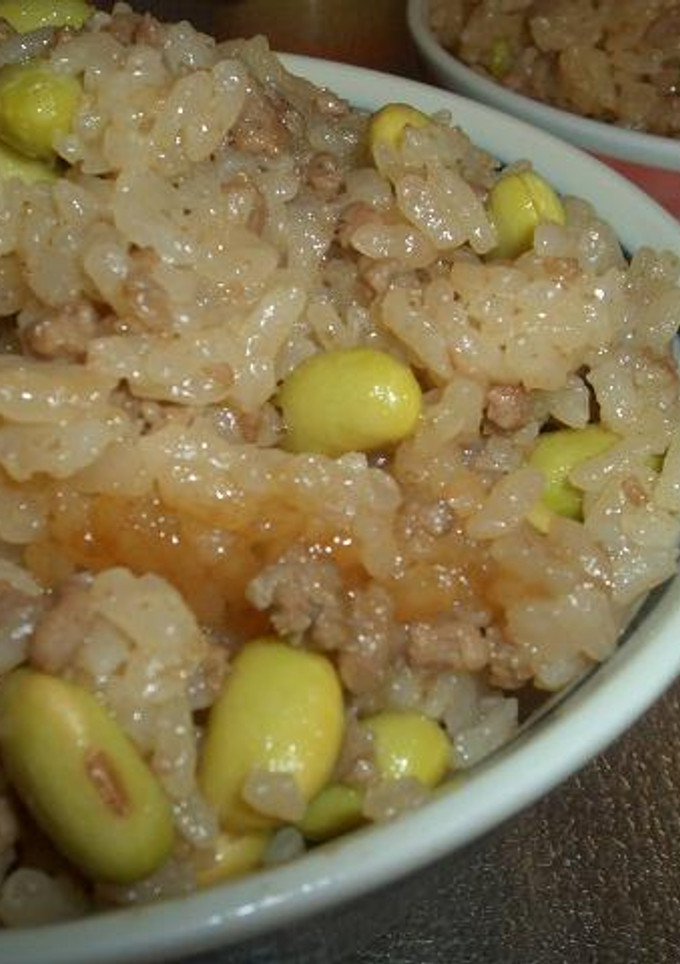 ﾏｼﾞうま✿枝豆のそぼろ炊き込みご飯✿-レシピのメイン写真