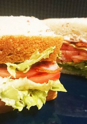 大蔵部長の朝ごはん☀️ＢＬＴサンド-レシピのメイン写真