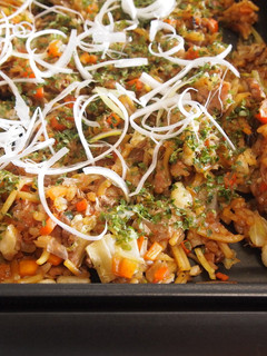 そば飯〔ホットプレート〕-レシピのメイン写真