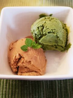 簡単☆濃厚ほうじ茶&抹茶アイスクリーム☆-レシピのメイン写真